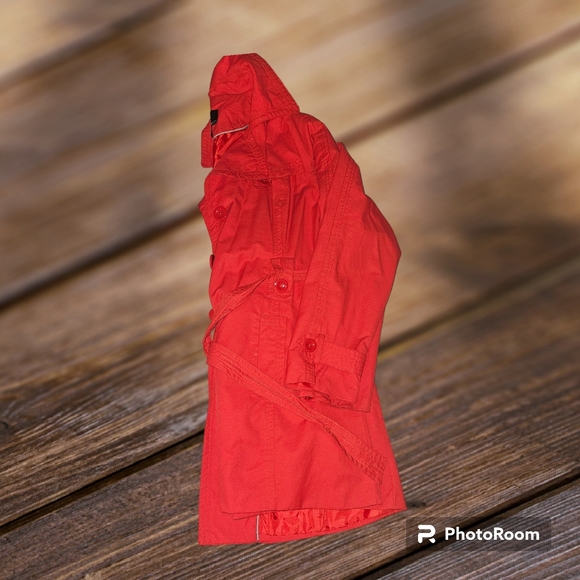 Lightweight Jacket - Picture 3 of 5